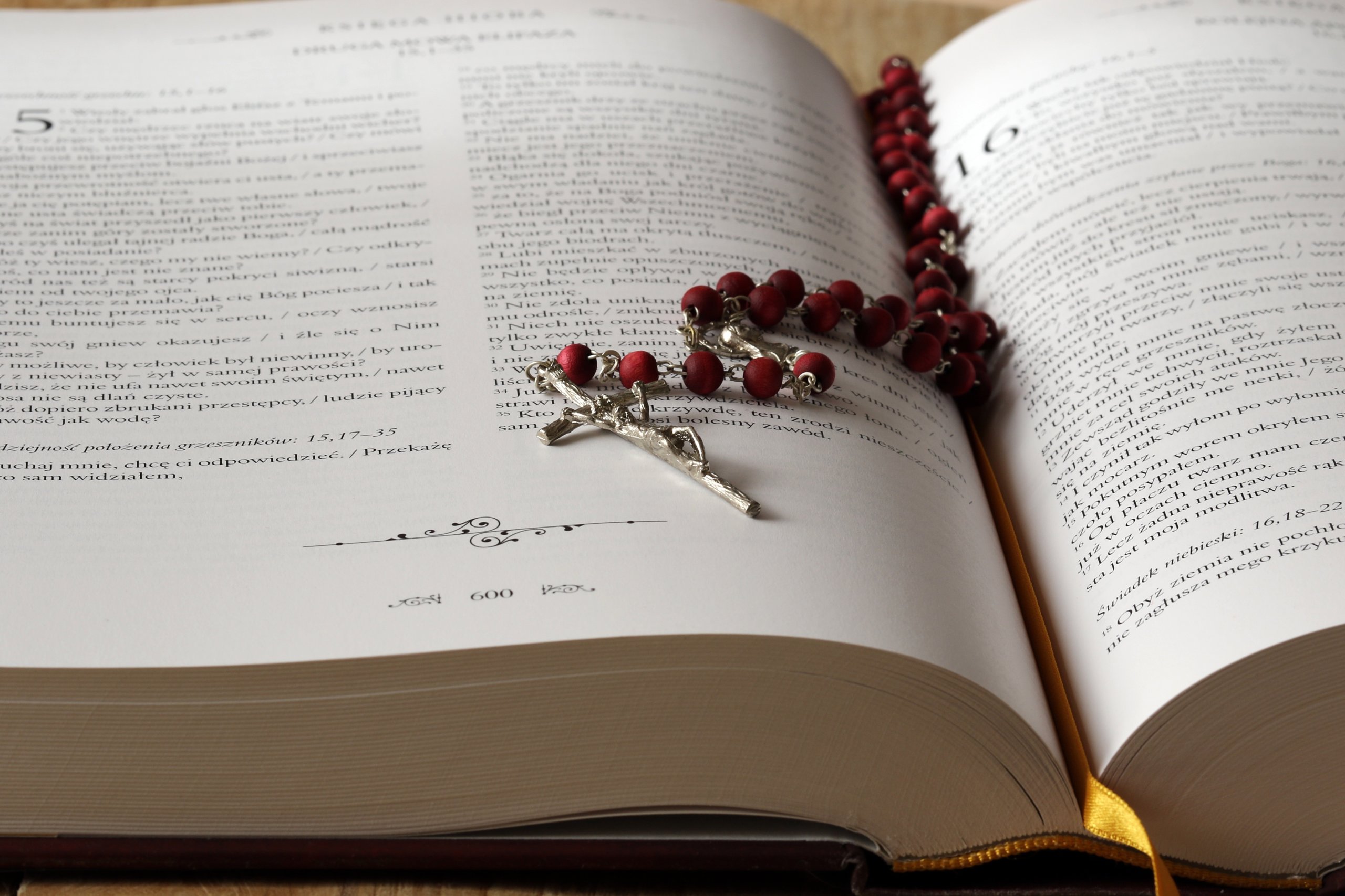 beads-bible-blur-book-236339-scaled